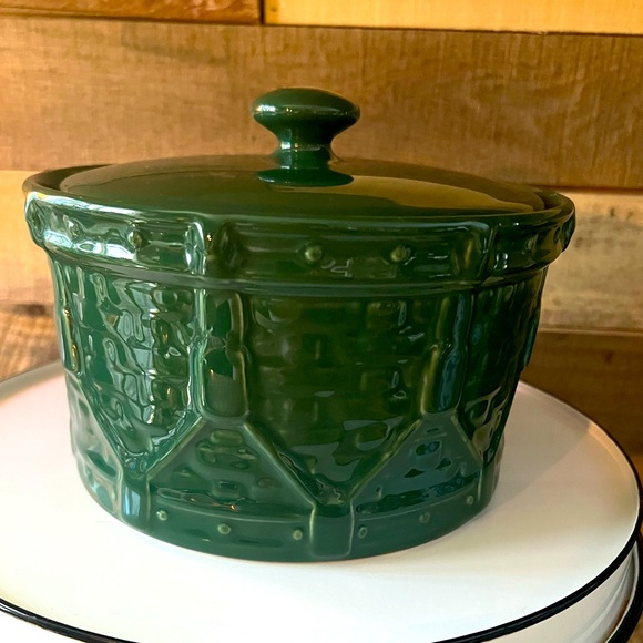 Longaberger Woven Traditions holiday drum crock with lid - Ivy Green - Picture 1 of 4